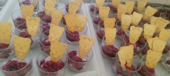 Dzisiejczy podwieczorek oczarował Pudding z nasionami chia i frużeliną wiśniową