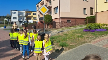 Tropem Wielkanocnego Zajaca0105