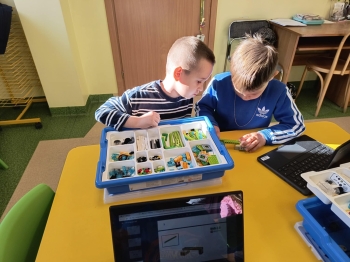 47f9f71e-9ed3-4c45-b0c5-f6f718248116