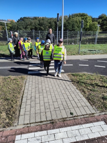 0e2b9a36-5c88-4e4d-bd53-dc1b539f8ca0