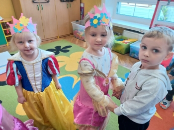 WhatsApp Image 2025-10-15 at 17.44.01 (19).jpeg