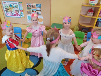 WhatsApp Image 2025-10-15 at 17.44.01 (16).jpeg