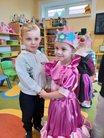 WhatsApp Image 2025-10-15 at 17.44.01 (14).jpeg