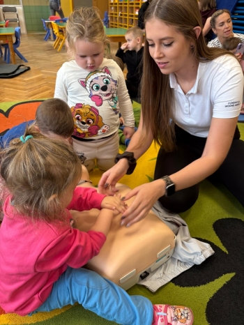 83eaa09c-8e06-4922-b274-23c5d31582cb