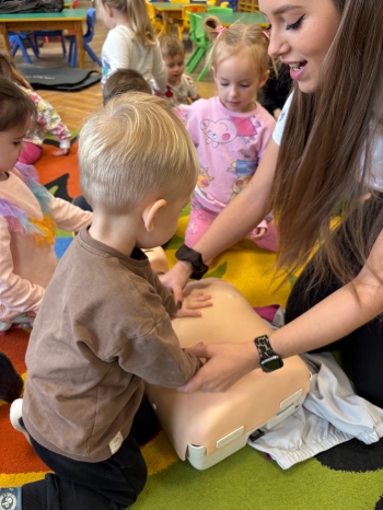 aa795ba4-393b-4b0d-93e6-a7de6783d6d1