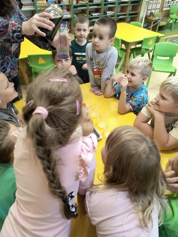 f35e9809-6832-40e4-80d9-d7914f31a6d3