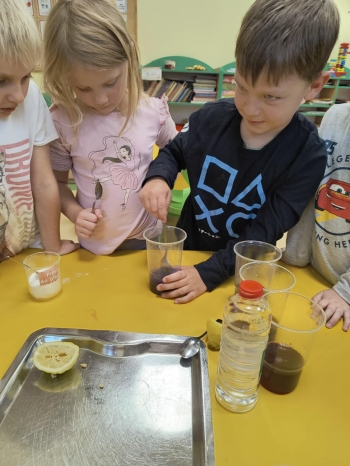 d9dcaf37-64fc-46ad-9352-0e8200206a41