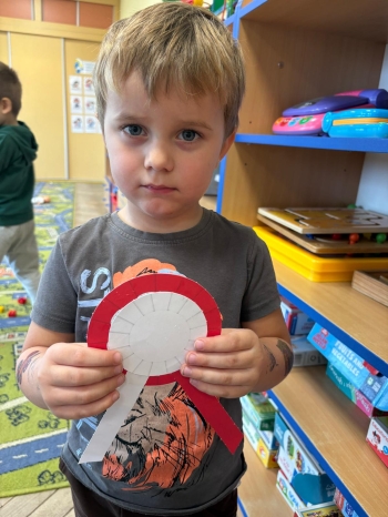 fbd27d3b-886a-4366-843d-cdc107e8b6f4