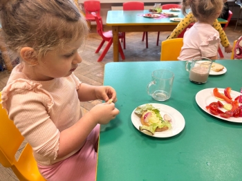 PHOTO-2025-11-14-16-10-58 12