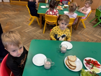 PHOTO-2025-11-14-16-10-58 3