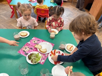 PHOTO-2025-11-14-16-10-58 9