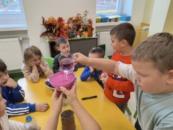 5726c7a2-ffec-4650-a5b0-529c968ddb98