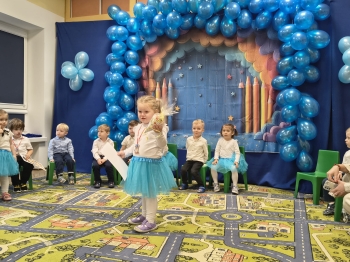 d04dacd9-172f-4c65-8b23-f24a060284a3