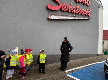 a7dfac91-8bad-4121-b4dd-8989062a4493