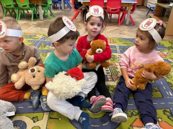 3b61baec-12b0-4e0b-b28b-7196b73ac32b