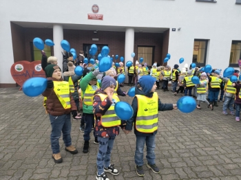 9e38dc4b-222a-4567-866c-26dae97a370a