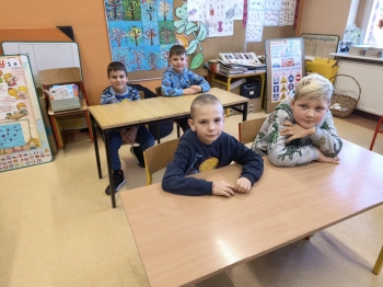 c5fa0b94-d8f3-4835-bd54-a8bb30407e9c