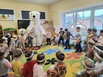 f8cb6522-c6b0-4449-ac32-f1acec99ba6a