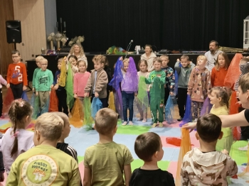 c5968aa4-de6d-49dd-9dd6-cc44523e3e8a