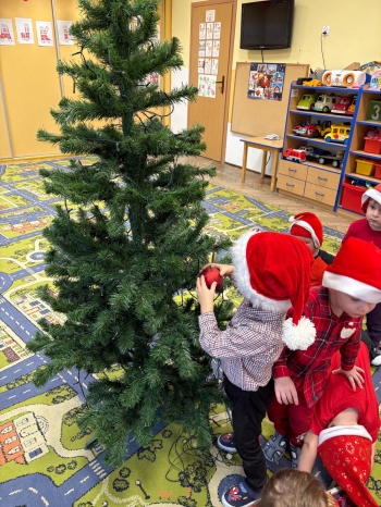 8c7e6b5d-f427-497b-964f-d76cdfcf92f4