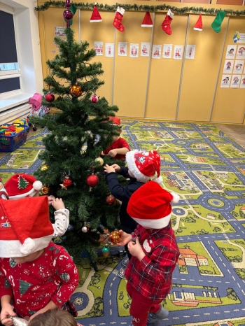 0300cc61-a2a5-4485-bd3e-40c4ec6355c3