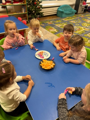 f23ef986-030a-43b1-b1e9-a7c7dba651ce