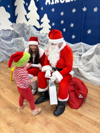 3efdbf93-0fee-4d76-b774-82c18e8319c1