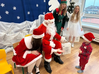 f09fc047-dd57-41aa-a2b6-64efe1d553d7