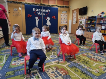 4f8f1db0-41c0-436a-92c2-a4b4f179747f