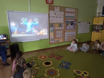 091b9e37-a3e5-4b4c-bf94-b88bf3e94652