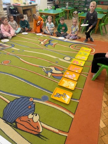 53bf7adb-fc44-4b63-8cc9-75747c7481ff