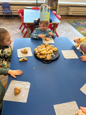 b9c78004-cf50-4633-84de-bea4c4448d80