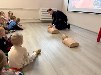 d38fd76d-3578-4e6b-b771-3d797b01acee