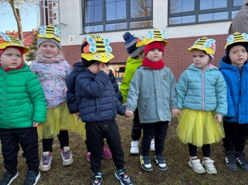 c670ff66-2c37-4a82-b7a2-da7bfcc64283