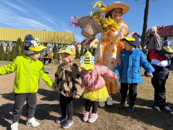 f6e28357-df2c-4e6b-b01e-03be70e485b1