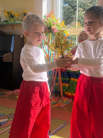 859f7ab7-40d7-4d35-933b-fdda1ca52a0a