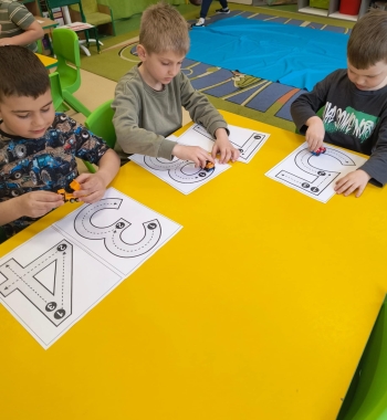 a6fa766a-f892-4dea-acf3-4a867a091525