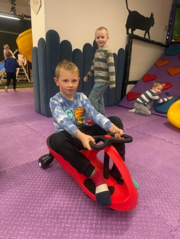 048036bc-87bf-42d3-844b-4938de6404df