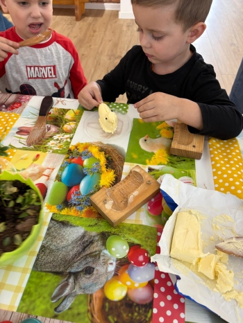 174f76f0-d74c-4bdd-9a51-766e473f53bf