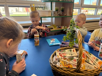 4eca83cc-b436-47c0-8153-a18c33fe4466