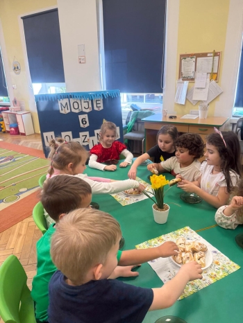 67a78180-3de5-4e69-9377-9969140a3f19