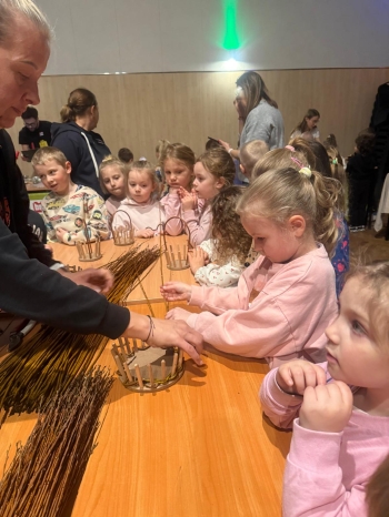 37bc5362-b9f5-4fd5-90ec-b6a1b821d889