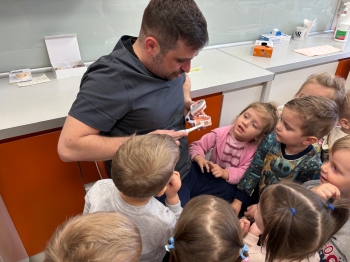 fdf7eaca-597f-4ca1-8897-2080b6d3acae