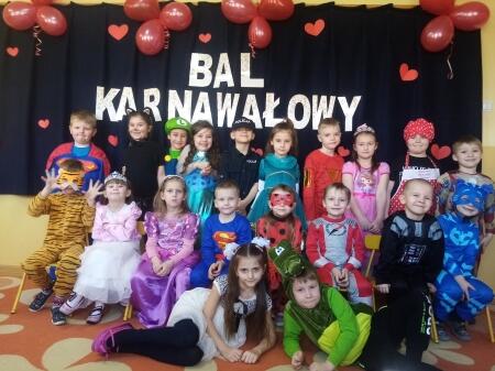 Bal karnawałowy