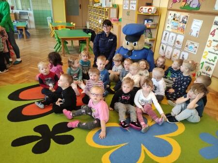 25.10.2023 Bezpieczny przedszkolak - spotkanie z policjantką