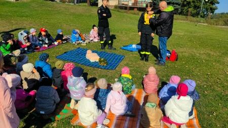 Pokaz Pierwszej Pomocy Przedmedycznej w wykonaniu uczniów Edukacji Lubasz 07.10....