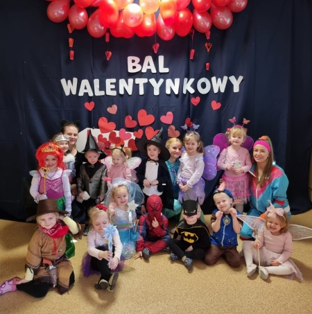 WALENTYNKOWY BAL KARNAWAŁOWY