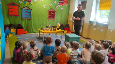 Spotkanie z Panem Arkadiuszem Graś, leśnikiem i pasjonatem pszczół 05.06.2025r....