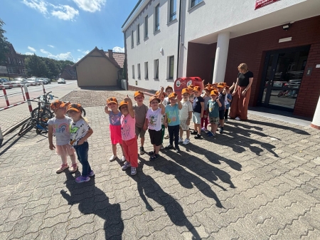 Spacerek i plac zabaw 