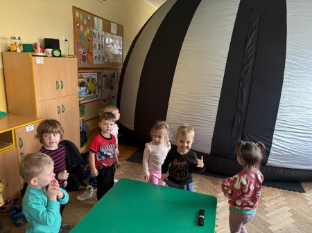 14.11.25r. - KINO SFERYCZNE - POLARIS - ,,TAJEMNICA NOCY POLARNEJ''